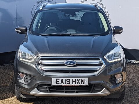 Ford Kuga TITANIUM EDITION