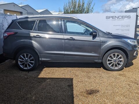 Ford Kuga TITANIUM EDITION 10