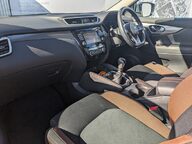 Nissan Qashqai DIG-T N-MOTION 22