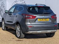 Nissan Qashqai DIG-T N-MOTION 18