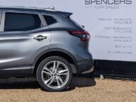 Nissan Qashqai DIG-T N-MOTION 20