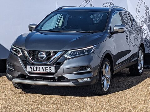 Nissan Qashqai DIG-T N-MOTION 13