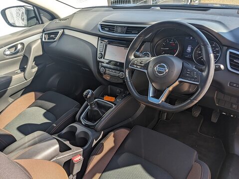 Nissan Qashqai DIG-T N-MOTION 5