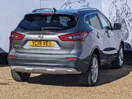 Nissan Qashqai DIG-T N-MOTION 28