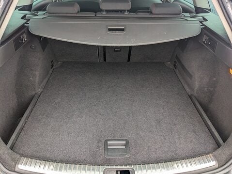 SEAT Leon TDI FR TECHNOLOGY 28