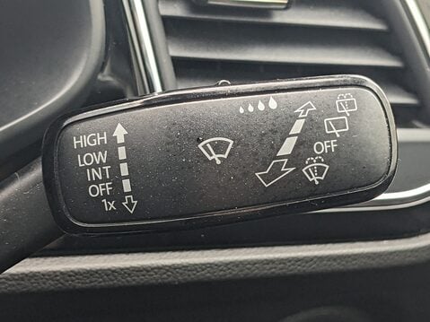 SEAT Leon TDI FR TECHNOLOGY 18
