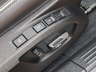 Volvo V40 D3 R-DESIGN EDITION 28