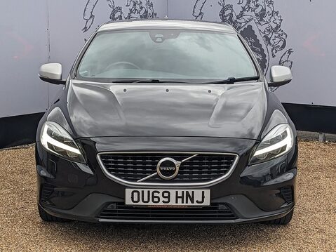 Volvo V40 D3 R-DESIGN EDITION 2