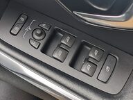 Volvo V40 D3 R-DESIGN EDITION 26