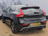 Volvo V40 D3 R-DESIGN EDITION 7