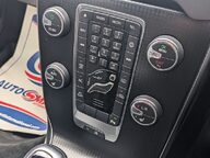 Volvo V40 D3 R-DESIGN EDITION 25