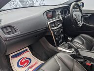 Volvo V40 D3 R-DESIGN EDITION 21