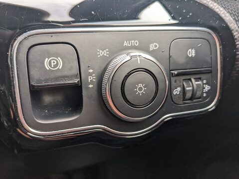 Mercedes-Benz A Class A 180 D SE 21