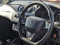 SEAT Ibiza TSI FR BLACK 14