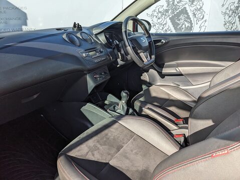 SEAT Ibiza TSI FR BLACK 18