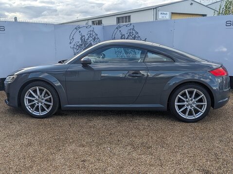 Audi TT TFSI SPORT 4