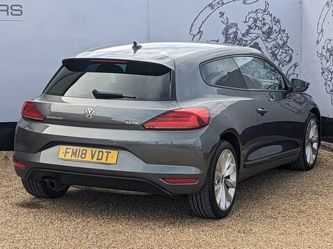 Volkswagen Scirocco GT TSI BLUEMOTION TECHNOLOGY DSG 9