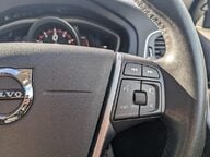 Volvo V40 T3 CROSS COUNTRY PRO 23