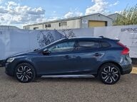 Volvo V40 T3 CROSS COUNTRY PRO 4