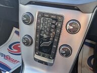 Volvo V40 T3 CROSS COUNTRY PRO 27
