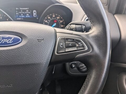 Ford Kuga TITANIUM TDCI 20