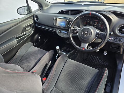 Toyota Yaris GRMN 14