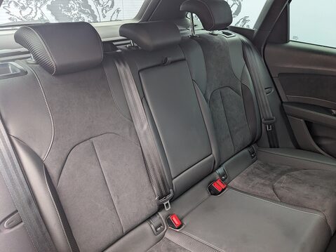 SEAT Leon TSI CUPRA 4DRIVE DSG 16
