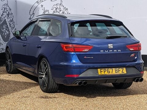 SEAT Leon TSI CUPRA 4DRIVE DSG 7