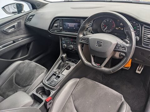SEAT Leon TSI CUPRA 4DRIVE DSG 14