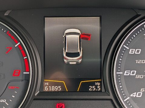 SEAT Leon TSI CUPRA 4DRIVE DSG 33