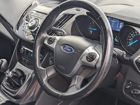 Ford Kuga TITANIUM TDCI 2WD 14