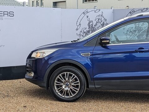 Ford Kuga TITANIUM TDCI 2WD 5
