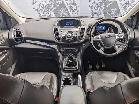 Ford Kuga TITANIUM TDCI 2WD 19