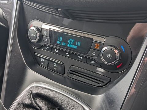Ford Kuga TITANIUM TDCI 2WD 23
