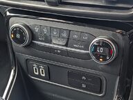 Ford Ecosport ST-LINE 27