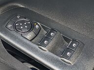 Ford Ecosport ST-LINE 29