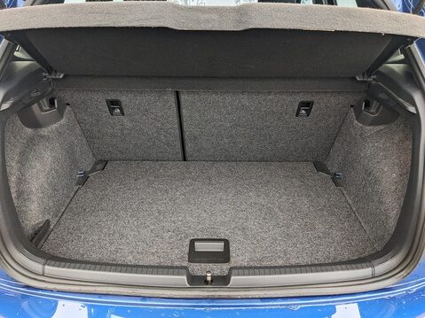 Volkswagen Polo GTI TSI DSG 8