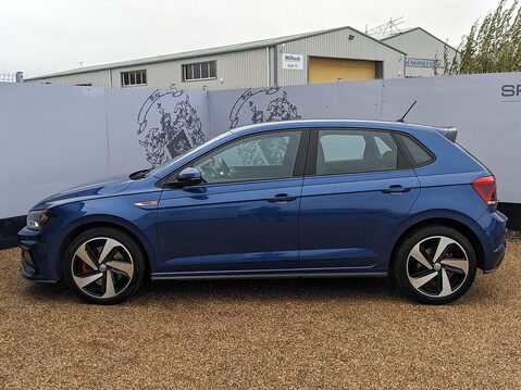 Volkswagen Polo GTI TSI DSG 11