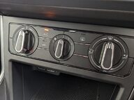 Volkswagen Polo GTI TSI DSG 25