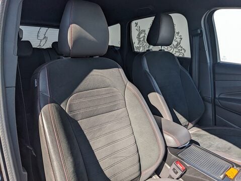 Ford Kuga ST-LINE TDCI 15