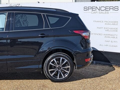 Ford Kuga ST-LINE TDCI 32