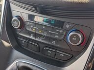 Ford Kuga ST-LINE TDCI 19