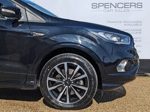 Ford Kuga ST-LINE TDCI 4