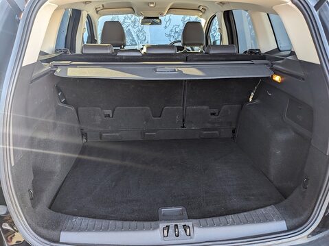 Ford Kuga TITANIUM TDCI 18