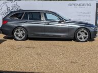 BMW 3 Series 320D EFFICIENTDYNAMICS TOURING 10
