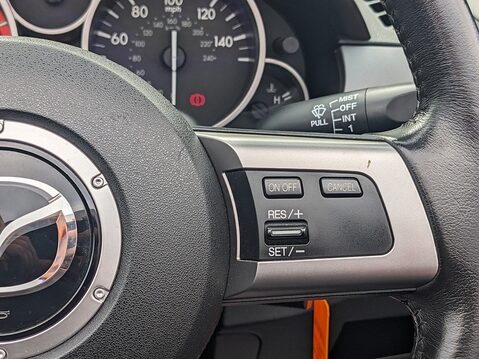 Mazda MX-5 I ROADSTER SPORT TECH 25