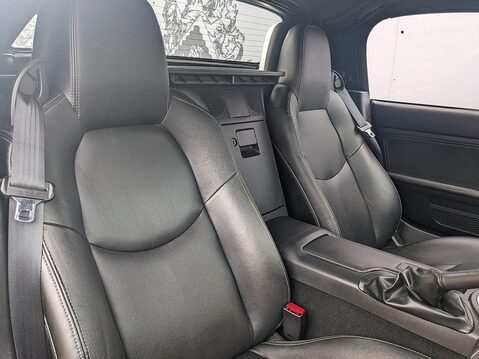 Mazda MX-5 I ROADSTER SPORT TECH 22