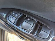 Nissan Juke N-CONNECTA DCI 25