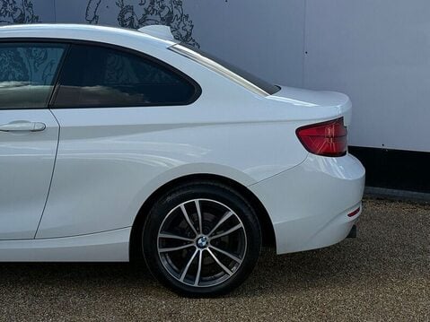 BMW 2 Series 218I SPORT 6