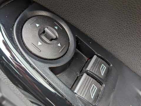 Ford Fiesta ZETEC 23